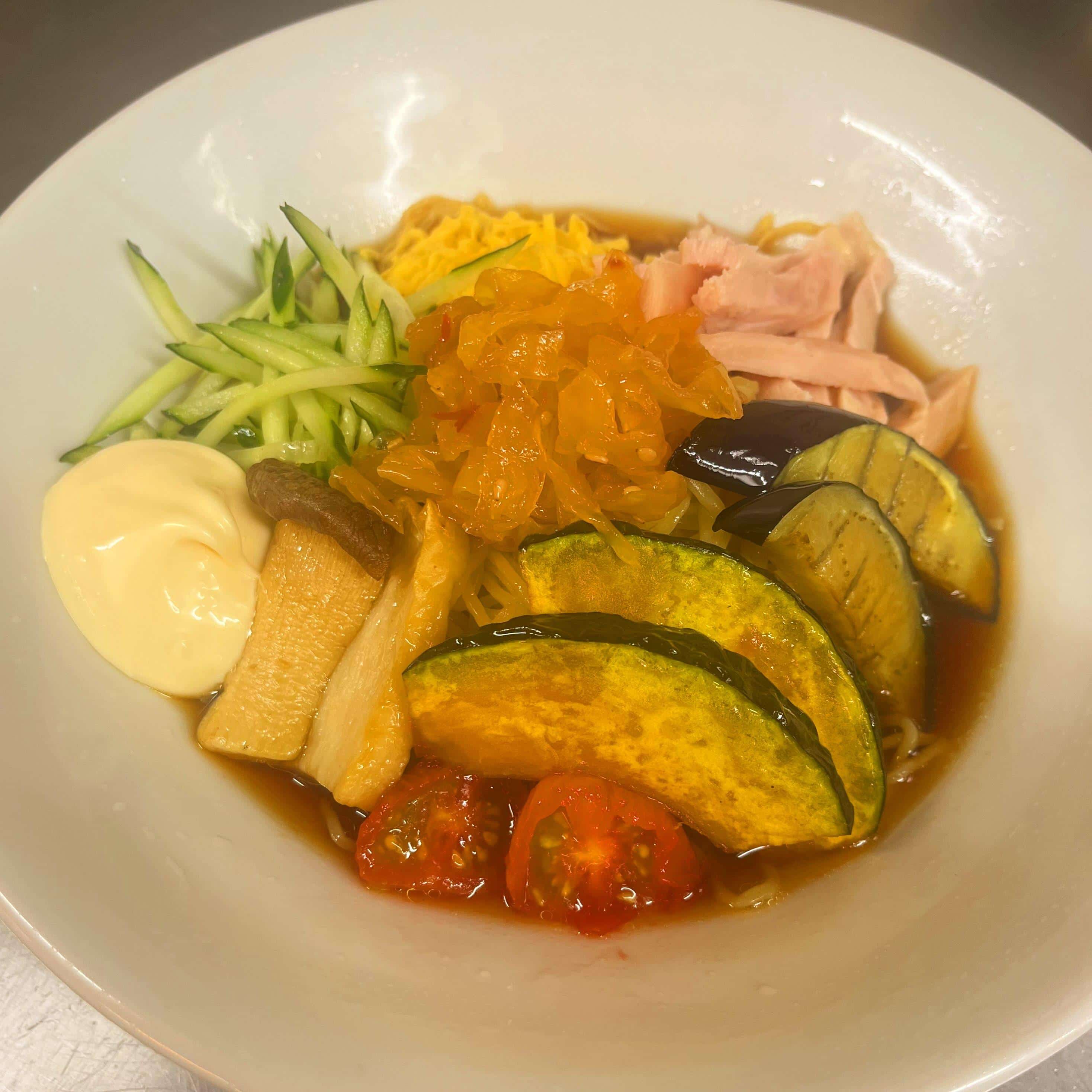 藤が丘餃子工房つづみや　大人気！暑い夏にサッパリ食べ応え抜群！　@藤が丘/餃子/居酒屋/中華